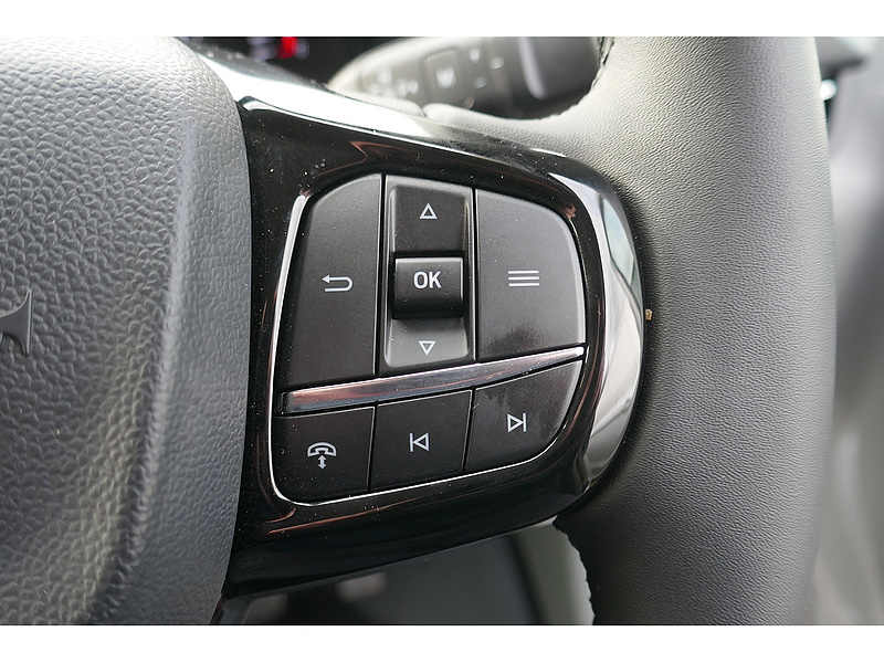 Ford 320 L2 H1 SPORT 170ps Euro 6 - 8 speed Automatic Van - Delivery miles only 1996 5dr medium van Automatic Diesel