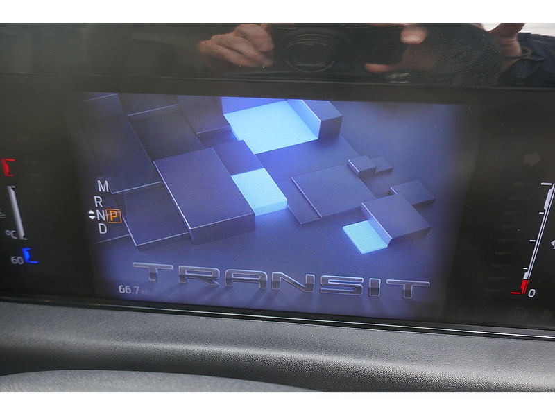 Ford 320 L2 H1 SPORT 170ps Euro 6 - 8 speed Automatic Van - Delivery miles only 1996 5dr medium van Automatic Diesel