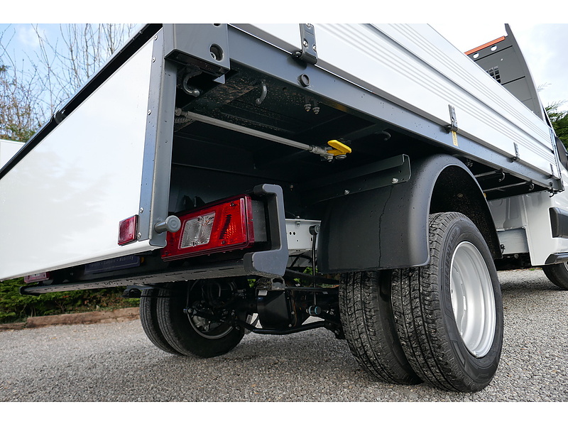 Ford 350 L2 Tipper 130ps Euro 6 Diesel Dual rear wheels - Touchscreen & Air Con 1996 Tipper Manual Diesel