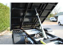 Ford Transit 350 L2 Tipper - 165ps - 7,000kg GTM - Big Screen - Air con