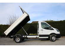 Ford Transit 350 L2 Tipper - 165ps - 7,000kg GTM - Big Screen - Air con