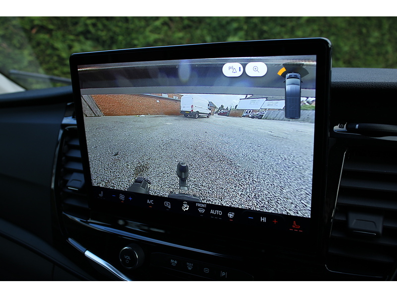 Ford 350 L3 Trend Double Cab Tipper 165ps - 7000kg Gross Train Mass 2.0 5dr Crewcab Manual Diesel