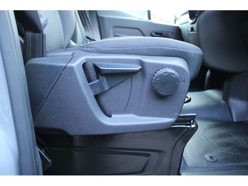 Ford 350 L3 Trend Double Cab Tipper 165ps - 7000kg Gross Train Mass 2.0 5dr Crewcab Manual Diesel