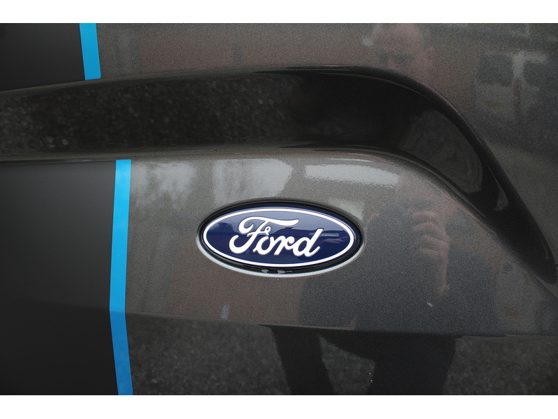 Ford 320 L1 Sport RARE Petrol Plug In Hybrid - IN STOCK TODAY 2.5 medium van Automatic Hybrid