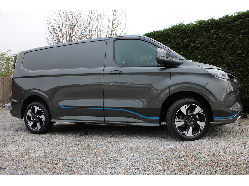 Ford 320 L1 Sport RARE Petrol Plug In Hybrid - IN STOCK TODAY 2.5 medium van Automatic Hybrid