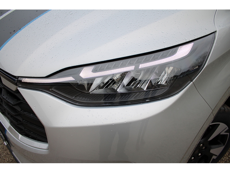 Ford 320 L2 H1 Sport 2.5 232 PHEV - Super to drive 2.5 Panel Van Automatic Petrol