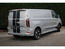 Ford Transit Custom 320 L2 H1 Sport 2.5 232 PHEV - Super to drive
