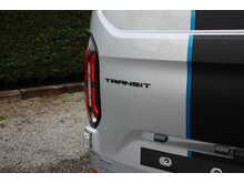 Ford Transit Custom 320 L2 H1 Sport 2.5 232 PHEV - Super to drive