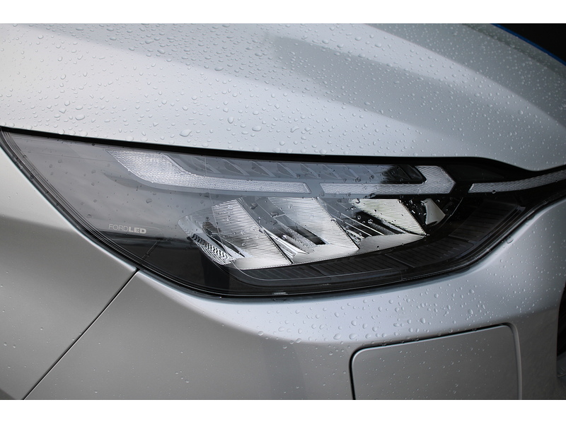 Ford 320 L2 H1 Sport 2.5 232 PHEV - Super to drive 2.5 Panel Van Automatic Petrol