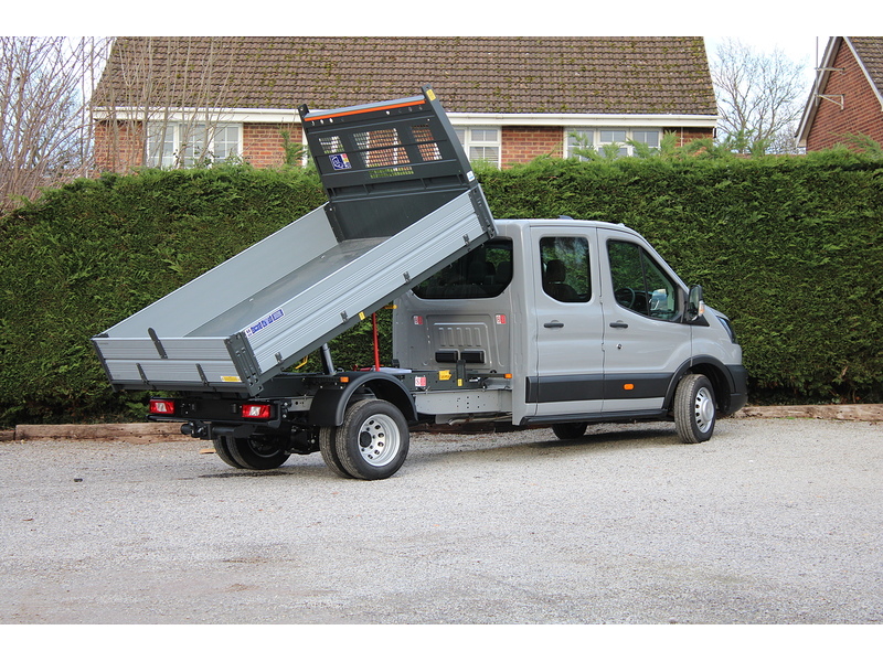 Ford 350 L3 Trend Crew Cab Tipper 165ps - 7,000 gross train mass for towing 1996 4dr Tipper Manual Diesel