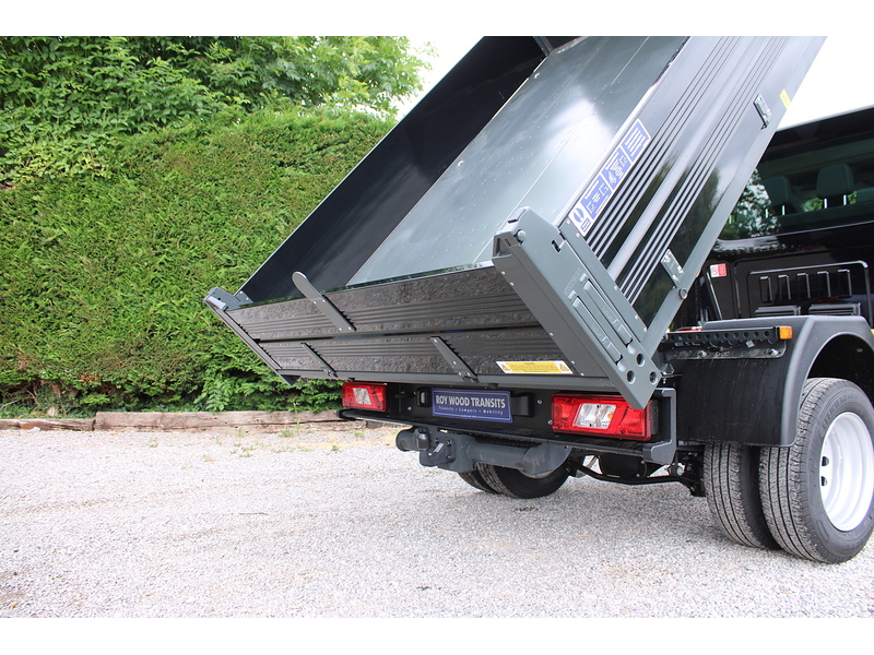 Ford 350 L3 Trend Crew Cab Tipper - 165ps - 7,000 gross train mass for towing Tipper 1996 Manual Diesel