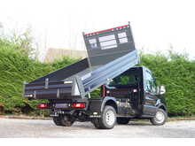 Ford Transit 350 L2 Bison Tipper 130ps Euro 6 - 12" Touchscreen with rear camera - 6,500kg GTM