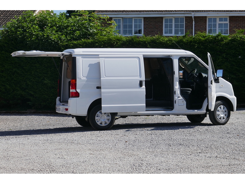 DFSK Electric van 39kWh 39 5dr small van Automatic Electric