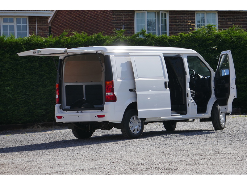 DFSK Electric van 39kWh 39 5dr small van Automatic Electric