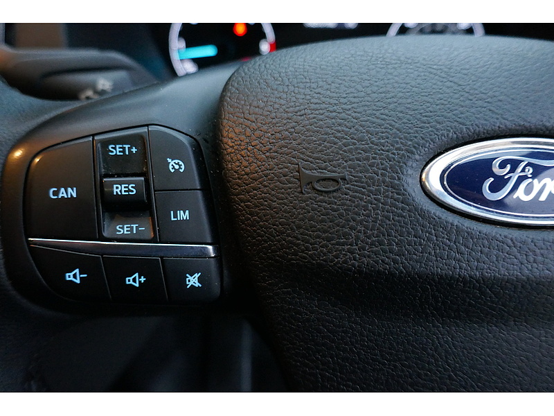 Ford L1 300 Automatic Limited 130ps Euro 6 Diesel Van - GREAT CONDITION 2.0 5dr medium van Automatic Diesel