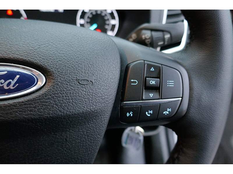 Ford L1 300 Automatic Limited 130ps Euro 6 Diesel Van - GREAT CONDITION 2.0 5dr medium van Automatic Diesel