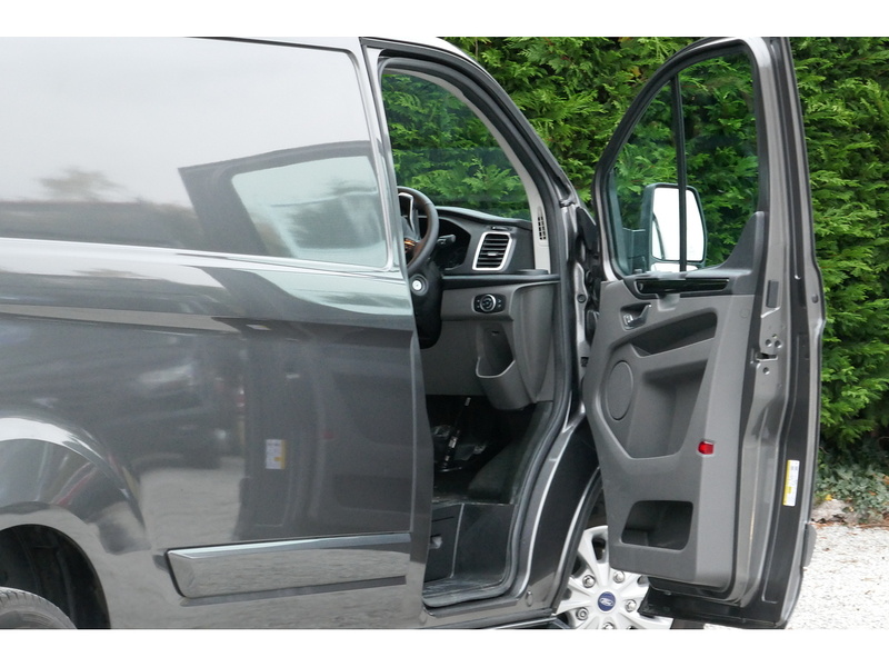 Ford L1 300 Automatic Limited 130ps Euro 6 Diesel Van - GREAT CONDITION 2.0 5dr medium van Automatic Diesel