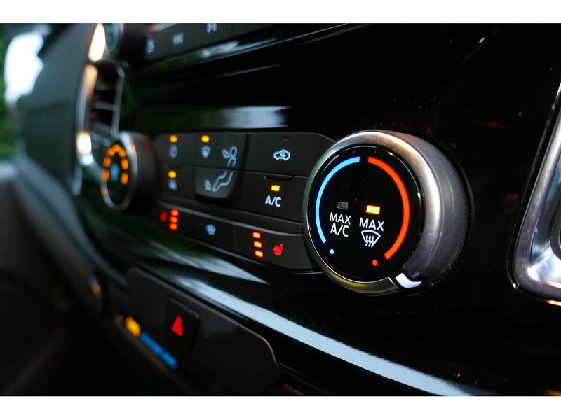 Ford L1 300 Automatic Limited 130ps Euro 6 Diesel Van - GREAT CONDITION 2.0 5dr medium van Automatic Diesel