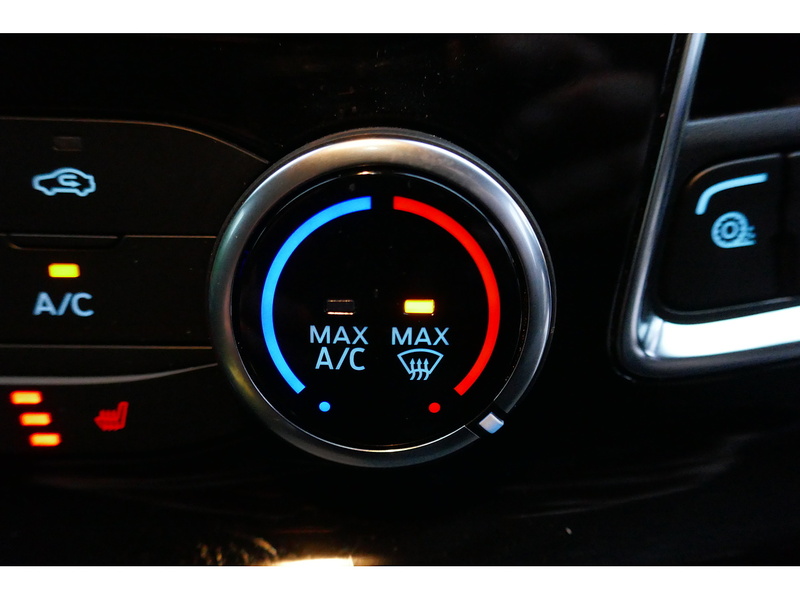 Ford L1 300 Automatic Limited 130ps Euro 6 Diesel Van - GREAT CONDITION 2.0 5dr medium van Automatic Diesel