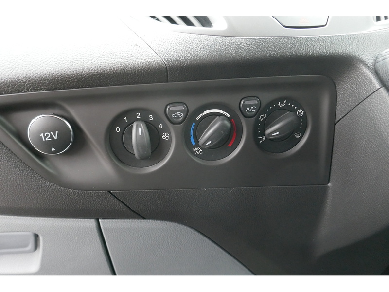 Ford mRv Hi-Line Camper in great condition 2.0 5dr Camper Manual Diesel