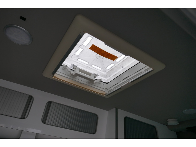 Ford mRv Hi-Line Camper in great condition 2.0 5dr Camper Manual Diesel