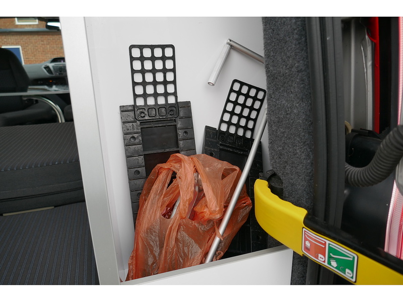 Ford mRv Hi-Line Camper in great condition 2.0 5dr Camper Manual Diesel