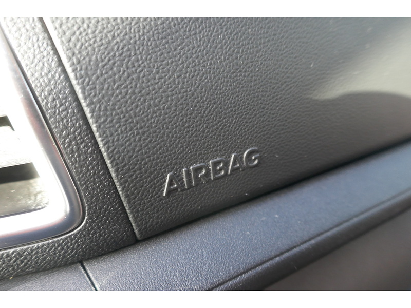 Ford 300 L1 Limited 130PS Euro 6 Diesel Van 2.0 5dr medium van Manual Diesel