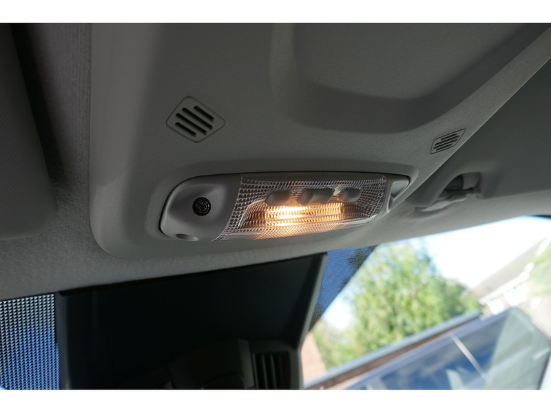 Ford 300 L1 Limited 130PS Euro 6 Diesel Van 2.0 5dr medium van Manual Diesel