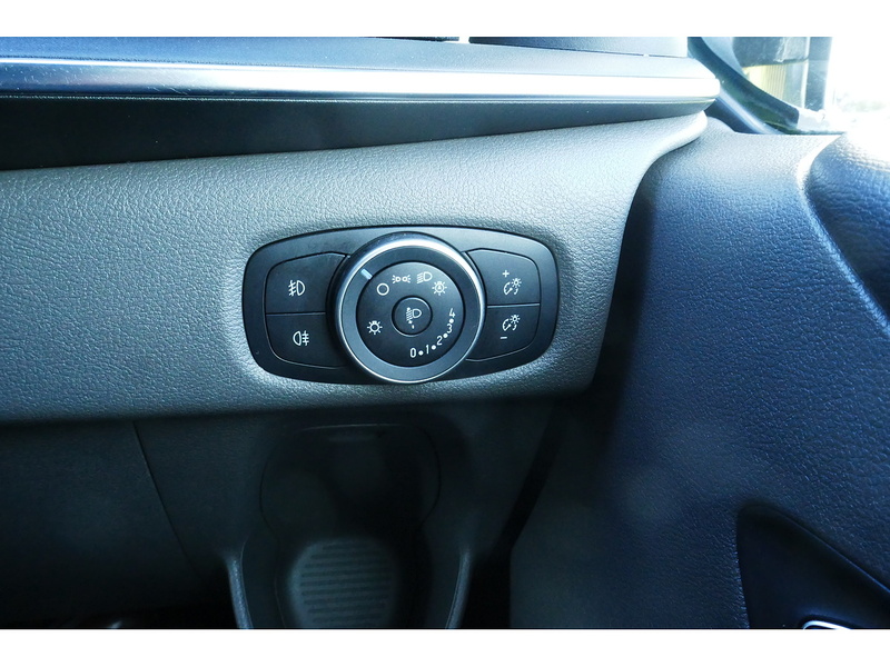 Ford Automatic Allied Independence 6 seat plus one wheelchair - versatile utility van 2.0 5dr WAV Automatic Diesel