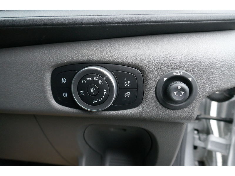 Ford 350 L3 H2 Limited Auto 170ps Euro 6 - RARE Van in stock today 2.0 5dr large van Automatic Diesel