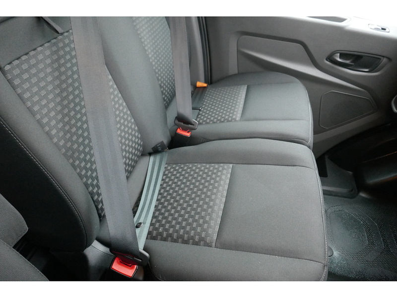 Ford 350 L3 H2 Limited Auto 170ps Euro 6 - RARE Van in stock today 2.0 5dr large van Automatic Diesel