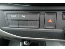 Volkswagen Transporter TDI T28 Highline 110ps Euro 6 - Tailgate