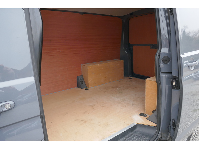 Volkswagen TDI T28 Highline 110ps Euro 6 - Tailgate 2.0 5dr medium van Manual Diesel