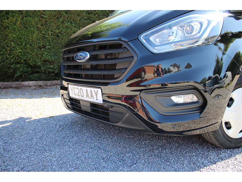 Ford Transit Custom L2 H2 Combi Van Wheelchair access with internal tail lift - ideal for a camper conversion - 12