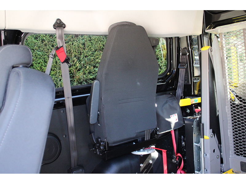 Ford Transit Custom L2 H2 Combi Van Wheelchair access with internal tail lift - ideal for a camper conversion - 42