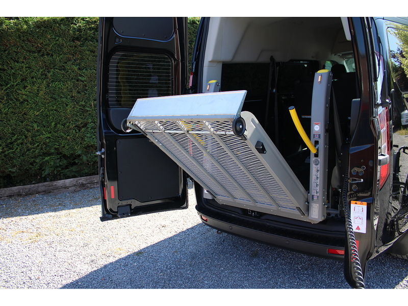 Ford Transit Custom L2 H2 Combi Van Wheelchair access with internal tail lift - ideal for a camper conversion - 19