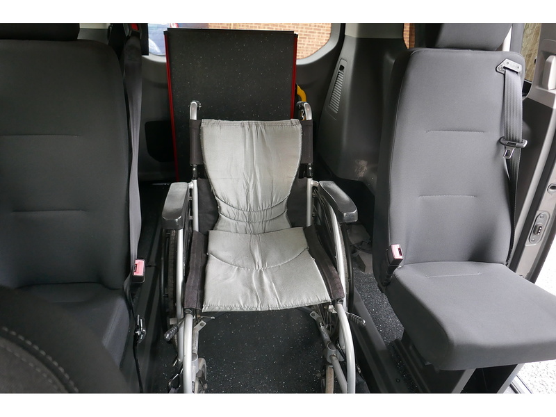 Ford Allied Independence RE - Automatic 2 5dr WAV Automatic Diesel