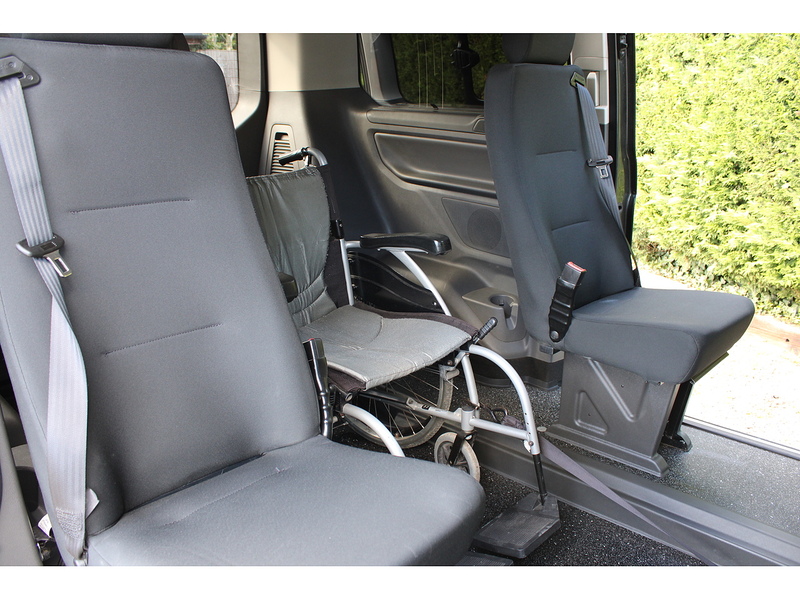 Ford Allied Independence RE - Automatic - 5 SEATS PLUS ONE WHEELCHAIR 2.0 5dr MPV Automatic Diesel