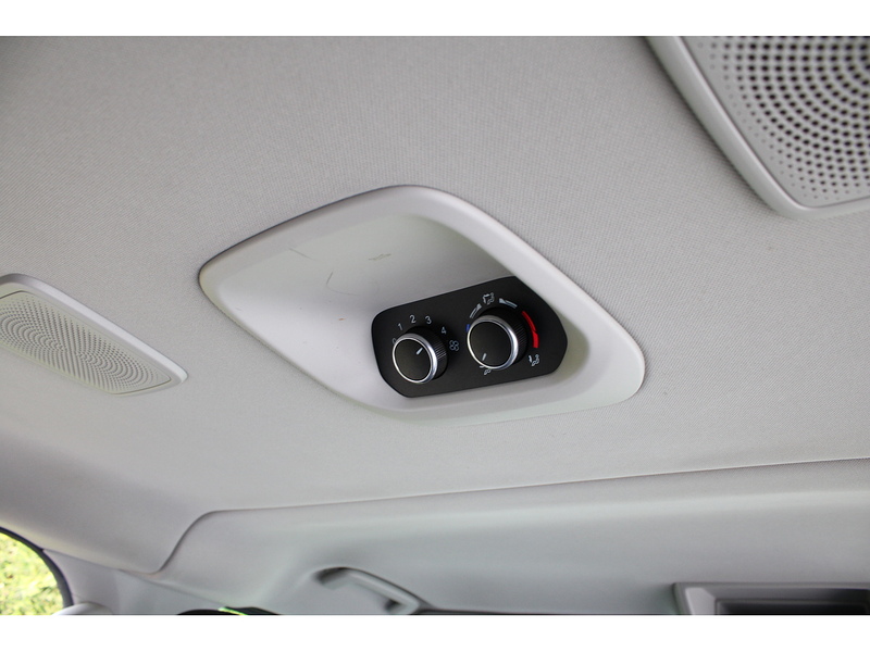 Ford Allied Independence RE - Automatic - 5 SEATS PLUS ONE WHEELCHAIR 2.0 5dr MPV Automatic Diesel