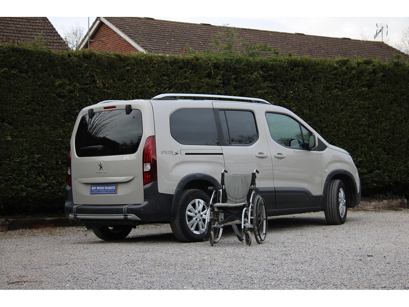 Peugeot Allied Horizon RS 5 seats Diesel Automatic - Low miles - Great condition 1.5 5dr WAV Automatic Diesel