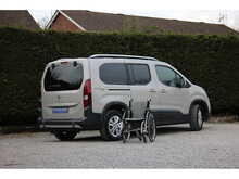 Peugeot Rifter Allied Horizon RE 5 seats Diesel Automatic - Low miles - Great condition