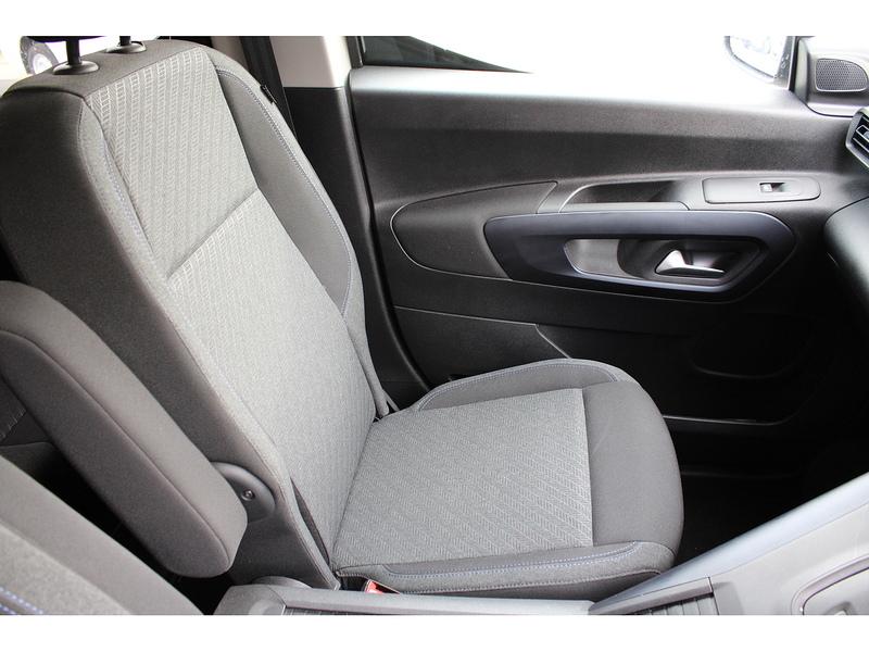 Peugeot Allied Horizon RS 5 seats Diesel Automatic - Low miles - Great condition 1.5 5dr WAV Automatic Diesel