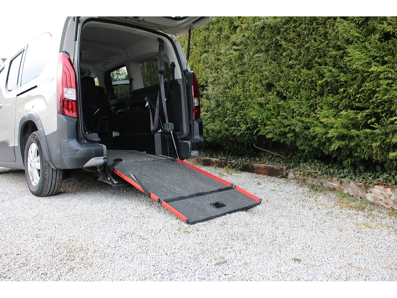 Peugeot Allied Horizon RS 5 seats Diesel Automatic - Low miles - Great condition 1.5 5dr WAV Automatic Diesel