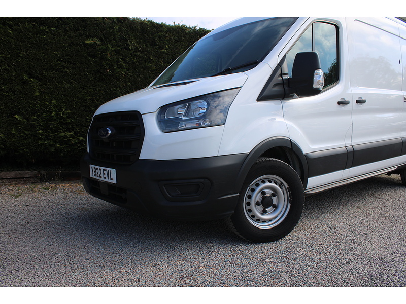 Ford 350 L3 H2 MHEV Engineers Van - Air con - Racking & Roof rack 2.0 5dr large van Manual Diesel