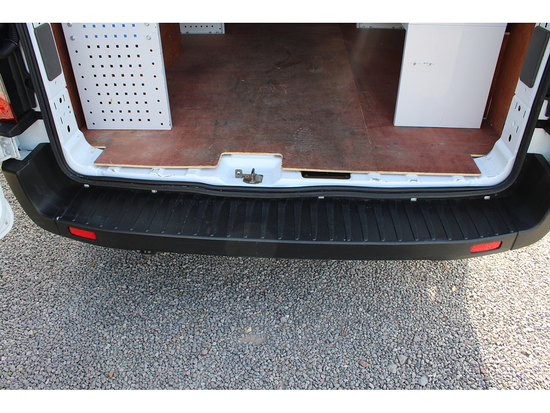 Ford 350 L3 H2 MHEV Engineers Van - Air con - Racking & Roof rack 2.0 5dr large van Manual Diesel