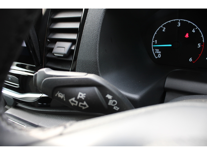 Ford 350 L3 H2 Limited AUTOMATIC - Low miles - Great condition 2.0 5dr large van Automatic Diesel