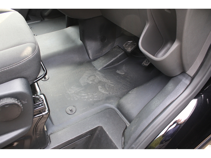 Ford 350 L3 H2 Limited AUTOMATIC - Low miles - Great condition 2.0 5dr large van Automatic Diesel