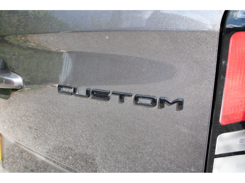 Ford L1 Limited 136ps Euro 6 Diesel Van - 17