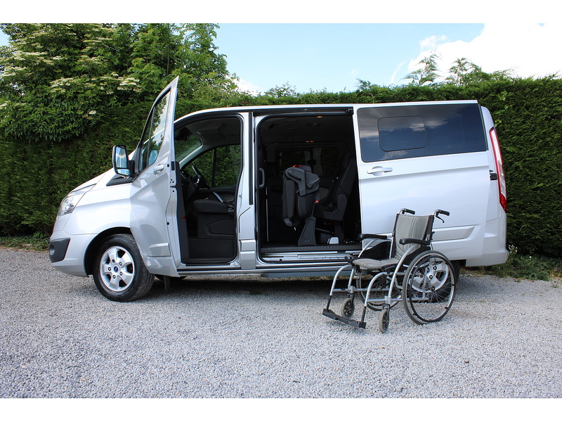 Ford Allied Independence RS 3 + 3 seats plus Wheelchair - Super condition 2.0 5dr WAV Manual Diesel