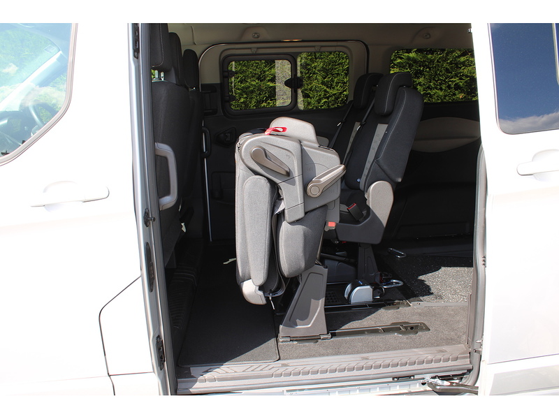 Ford Allied Independence RS 3 + 3 seats plus Wheelchair - Super condition 2.0 5dr WAV Manual Diesel